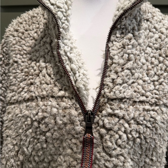 True Grit Crème  Teddy Jacket - Picture 2 of 8